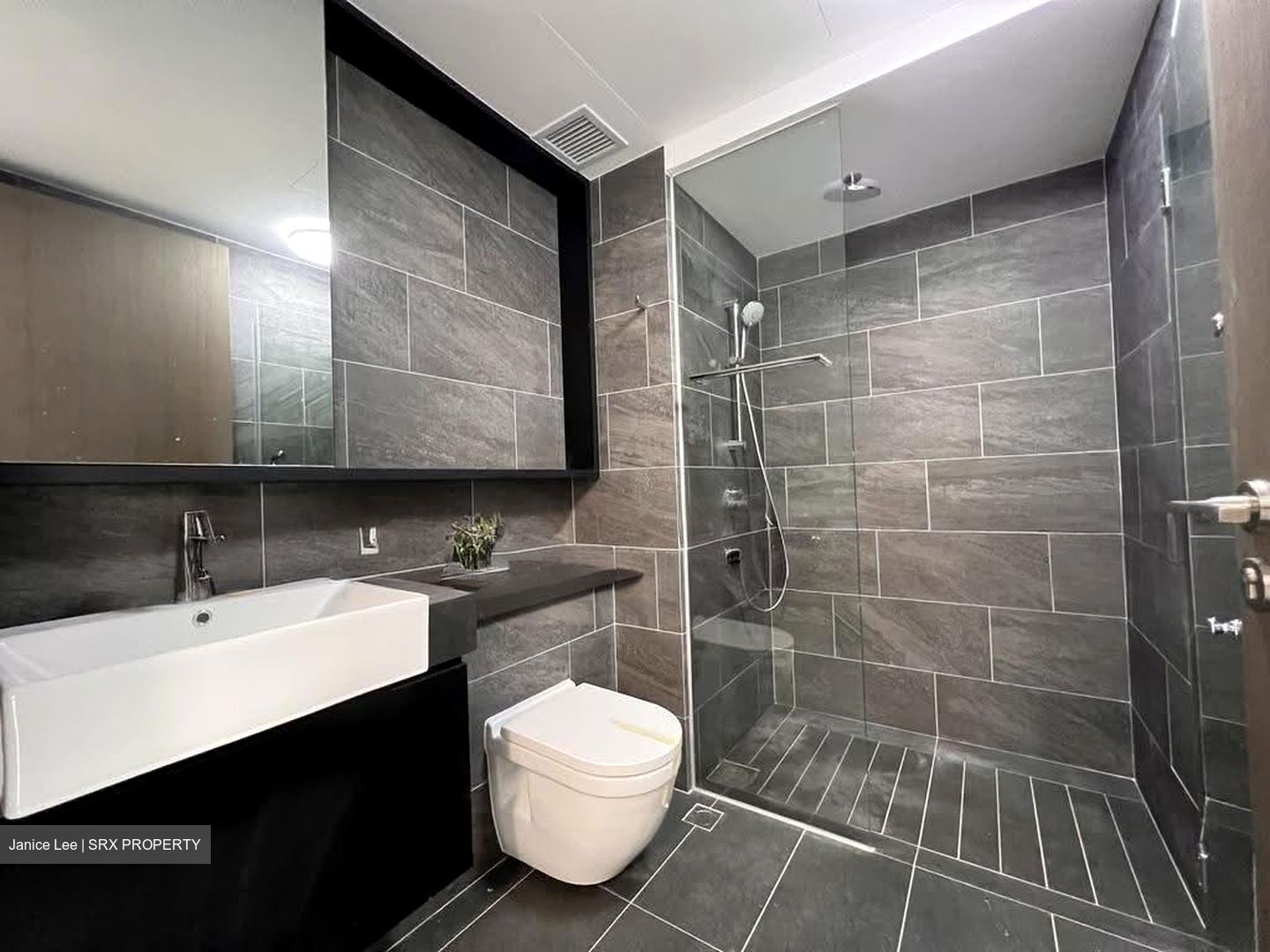 Affinity At Serangoon (D19), Apartment #612675151